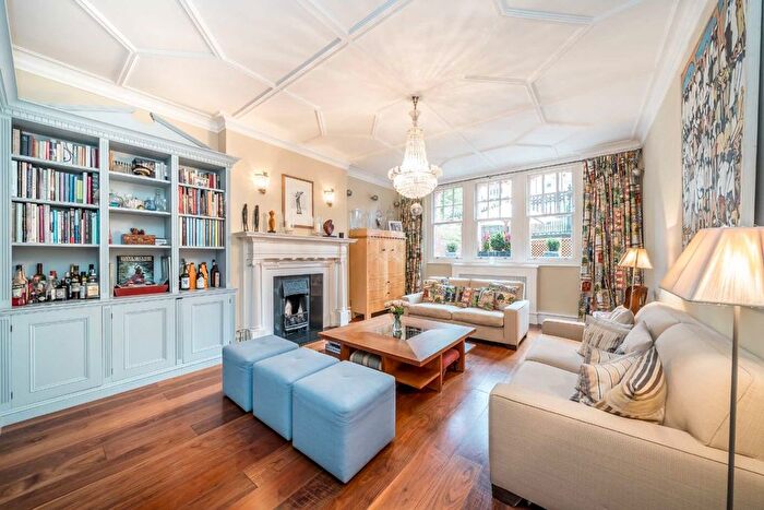 5 Bedroom Flat For Sale In Oakwood Court, Kensington, W14