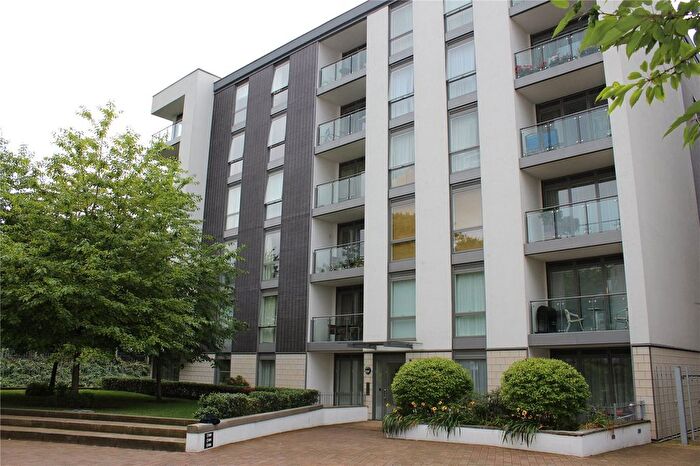 2 Bedroom Flat To Rent In Firestone House, Brentford, TW8