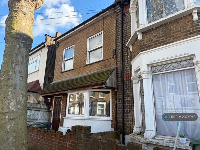 1 Bedroom Flat To Rent In Granleigh Road, London, E11