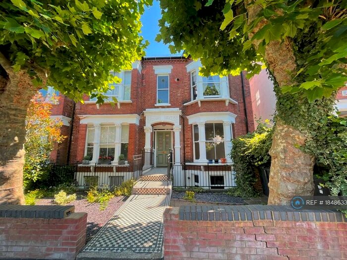 1 Bedroom Flat To Rent In Talbot Road, London, N6