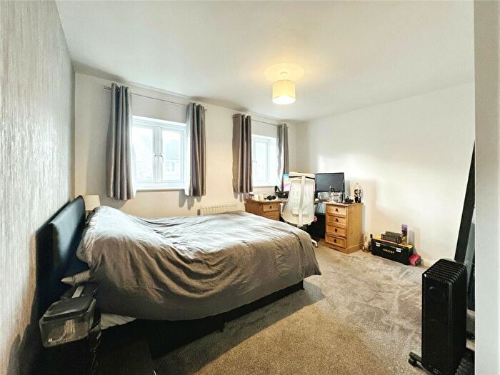 3 Bedroom End Of Terrace House For Sale In Manse Farm Mews, Cudworth, Barnsley, South Yorkshire, S72