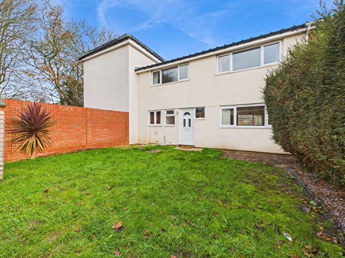 4 Bedroom Terraced House For Sale In Longmynd Drive, Fareham, PO14