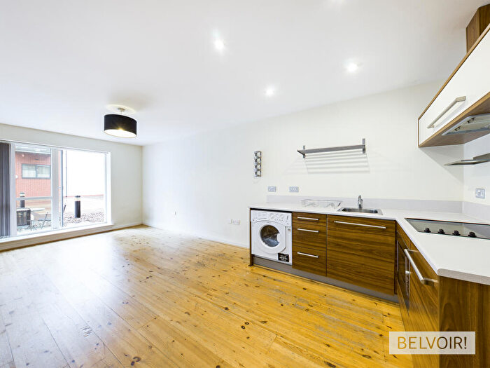 Flat To Rent In Europa, Sherborne Street, Birmingham, B16