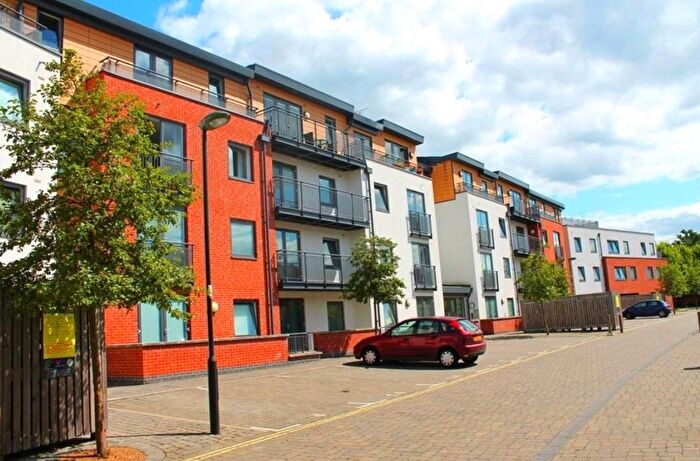 1 Bedroom Flat To Rent In Centro, Camberley, Surrey, GU15