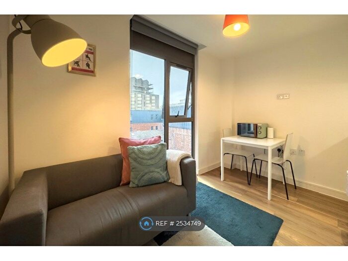 Studio To Rent In Block D, Liverpool, L1