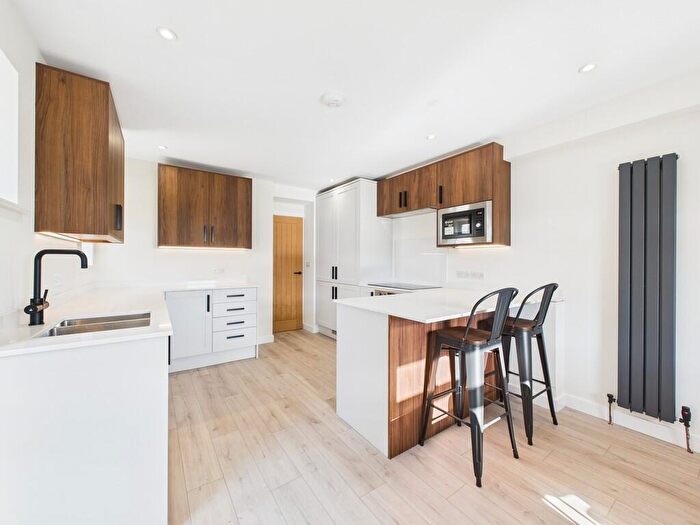 Studio To Rent In Goring Road, Goring-by-sea, BN12