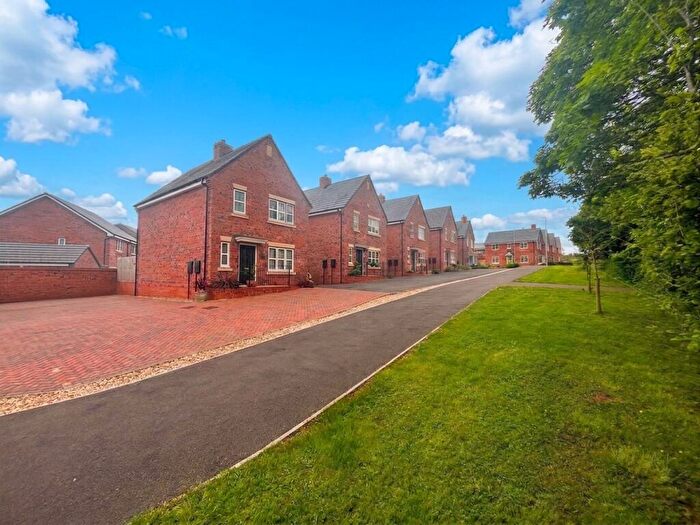 3 Bedroom Detached House For Sale In Cleve Wood Road, Thornbury, BS35