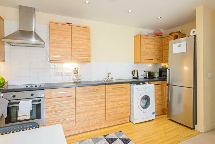 2 Bedroom Flat For Sale In Ducrow Court, St Pauls, BS2