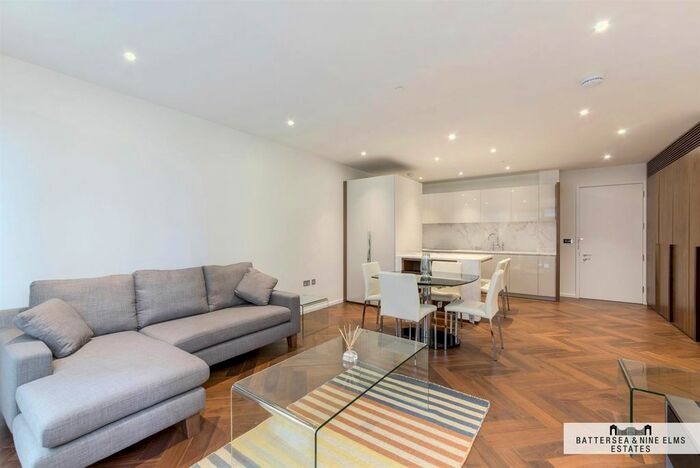 2 Bedroom Flat To Rent In Capital Building, Embassy Gardens, SW11