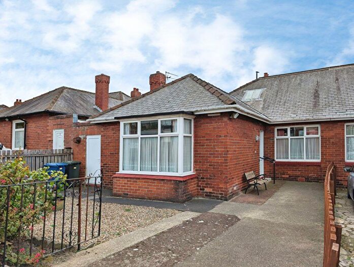 3 Bedroom Bungalow For Sale In Broadway Villas, Denton Burn, Newcastle Upon Tyne, NE15
