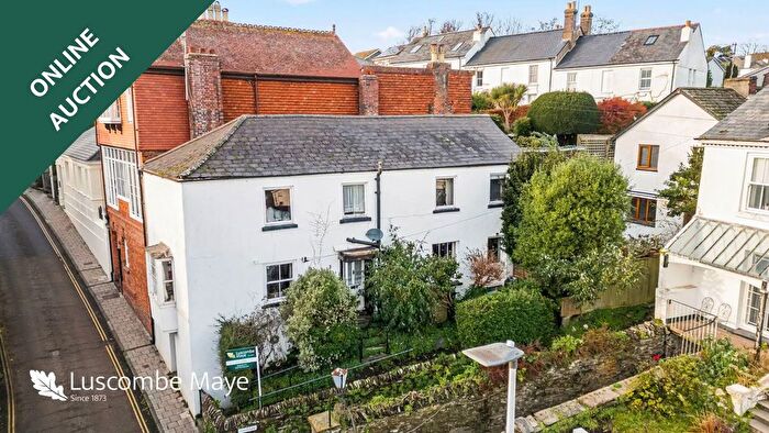 3 Bedroom End Of Terrace House For Sale In Duncombe Street, Kingsbridge, TQ7
