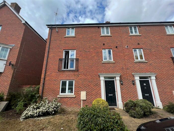 2 Bedroom Semi-Detached House To Rent In Lemmon Walk, Oxley Park, Milton Keynes, MK4