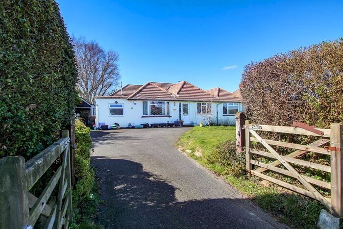 4 Bedroom Detached House For Sale In Battle, East Sussex, TN33