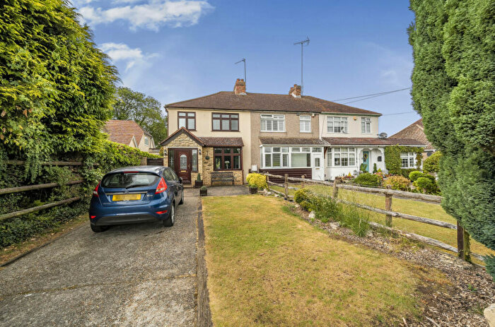 3 Bedroom End Of Terrace House For Sale In Birchwood Road, Wilmington, Dartford, Kent, DA2