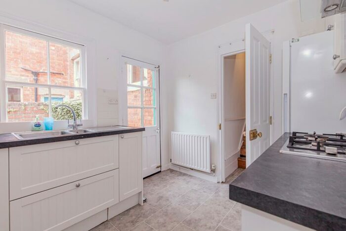 3 Bedroom Terraced House To Rent In Southmoor Road, Oxford, OX2