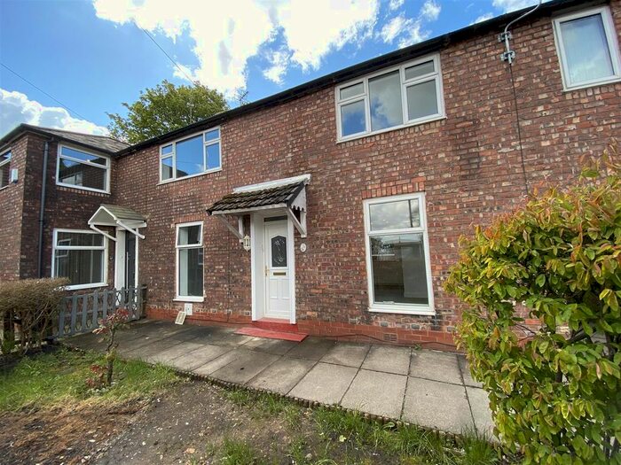3 Bedroom Terraced House To Rent In The Meadows, Prestwich, Manchester, M25