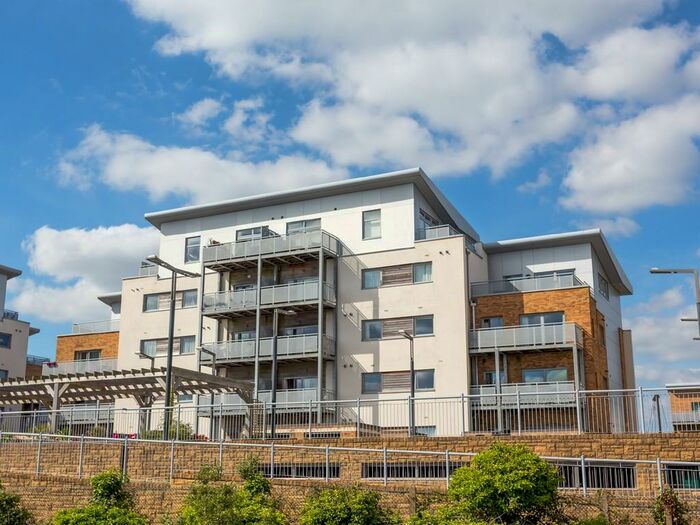 2 Bedroom Apartment To Rent In Stone Close, Poole, BH15