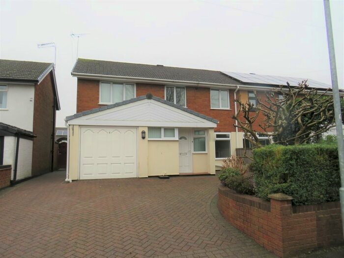 3 Bedroom Semi-Detached House To Rent In Alwyn Close, Great Wyrley, Walsall, WS6