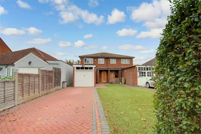 3 Bedroom Semi-Detached House To Rent In Colne Avenue, West Drayton, Greater London UB7