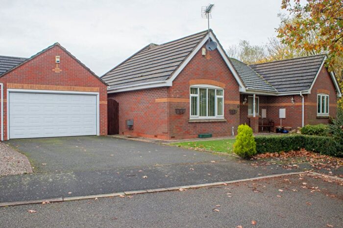 3 Bedroom Bungalow To Rent In Oakside Way, Oakwood, Derby, DE21