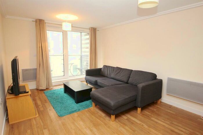 2 Bedroom Flat To Rent In Fleet Street, Brighton, BN1
