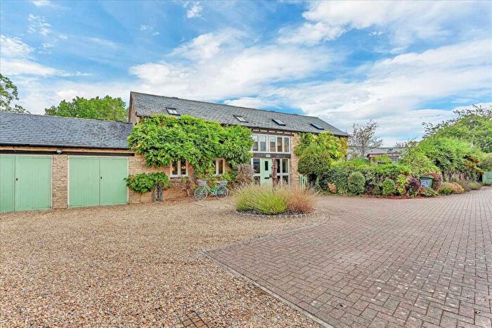 6 Bedroom Detached House For Sale In East Farm Barns, East Street, Olney, MK46
