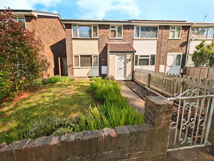 3 Bedroom Semi-Detached House For Sale In Kingscote, Yate, BS37