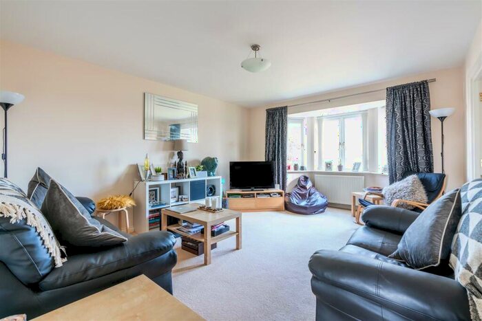 2 Bedroom Flat To Rent In Kings Vale, Wallsend, Newcastle Upon Tyne, NE28