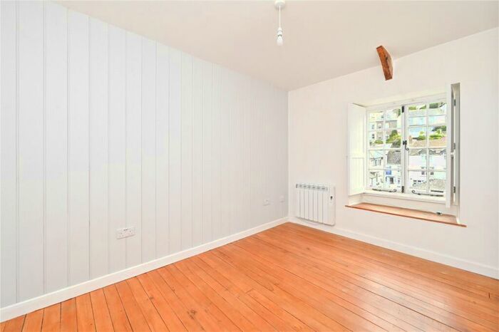 2 Bedroom End Of Terrace House For Sale In Quay Road, Polperro, Cornwall, PL13