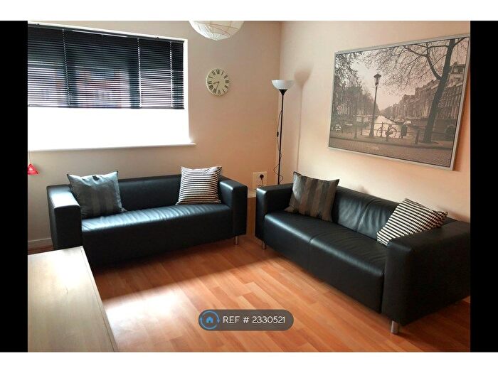 1 Bedroom Flat To Rent In Aspects Court, Slough, SL1