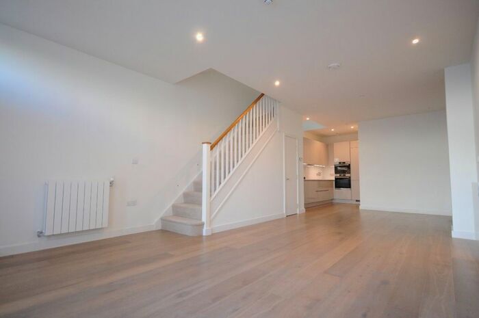 4 Bedroom Terraced House To Rent In Armstrong Close, London, SE3