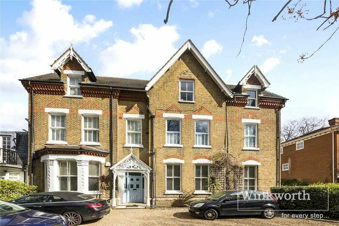 1 Bedroom Flat To Rent In Brackley Road, Beckenham, BR3