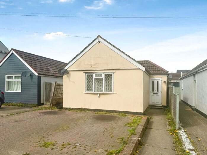 2 Bedroom Bungalow For Sale In Frinton Road, Kirby Cross, Frinton-On-Sea, Essex, CO13