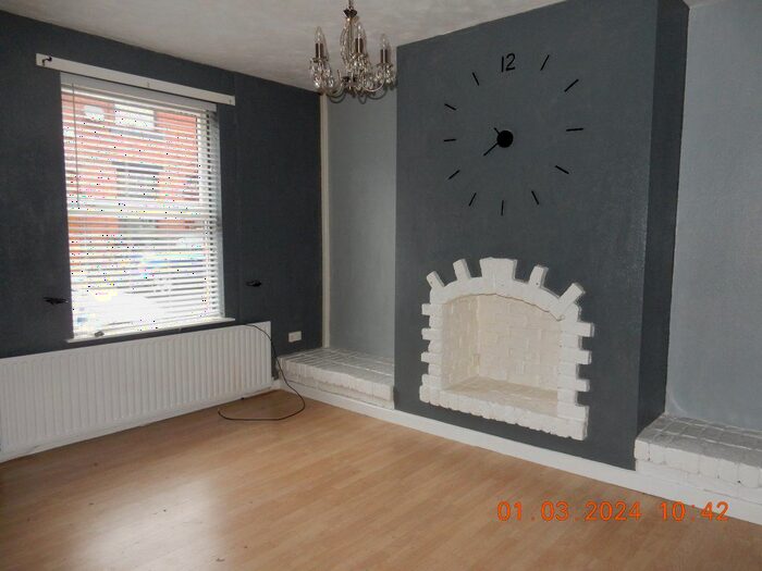 2 Bedroom Property To Rent In Westminster Street, Rochdale, Lancashire, OL11