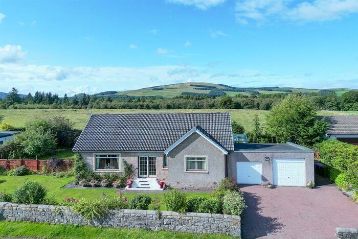 4 Bedroom Detached House For Sale In Glenside, Naemoor Road, Crook Of Devon, KY13