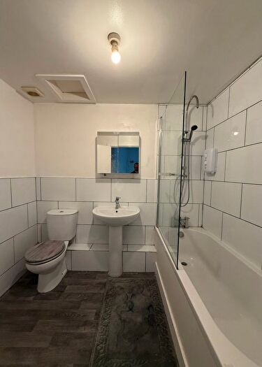 1 Bedroom Flat To Rent In Princess Street, Oldham, OL4