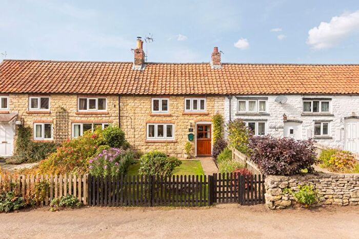 1 Bedroom Terraced House For Sale In Blacksmiths Row, Great Habton, Malton, YO17