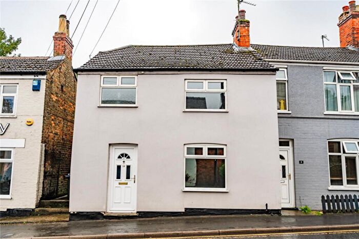 2 Bedroom End Of Terrace House To Rent In High Street, Waltham, Grimsby, Lincolnshire, DN37
