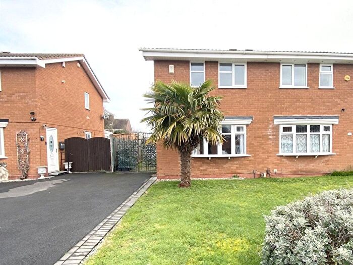 2 Bedroom Semi-Detached House For Sale In Grovefields, Leegomery, Telford, Shropshire, TF1