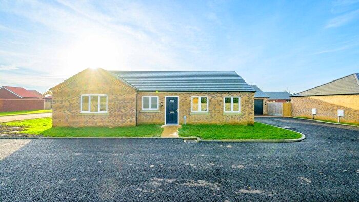 3 Bedroom Detached Bungalow For Sale In The Elms, Emneth, Wisbech, Norfolk, PE14