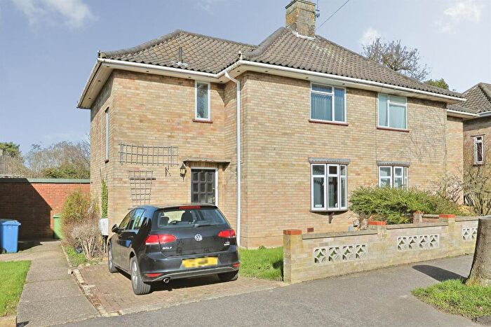 4 Bedroom Semi Detached House For Sale In Peckover Road, Norwich, NR4