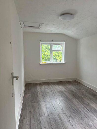 2 Bedroom Flat To Rent In Braemar Road, London, E13