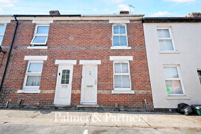 2 Bedroom Terraced House To Rent In Port Lane, Colchester, Essex, CO1