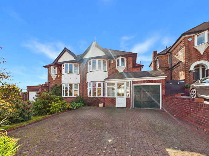 3 Bedroom Semi Detached House For Sale In Berwood Farm Road, Wylde Green, Sutton Coldfield, B72