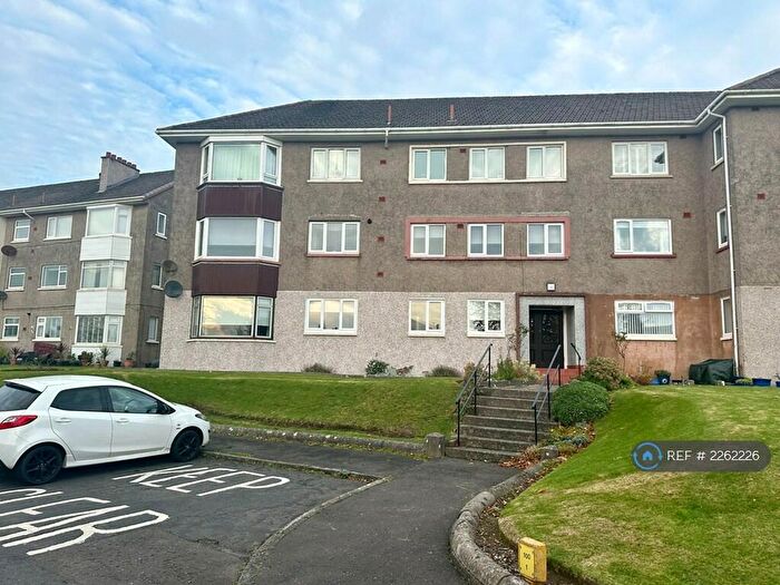 3 Bedroom Flat To Rent In Overton Crescent, West Kilbride, KA23