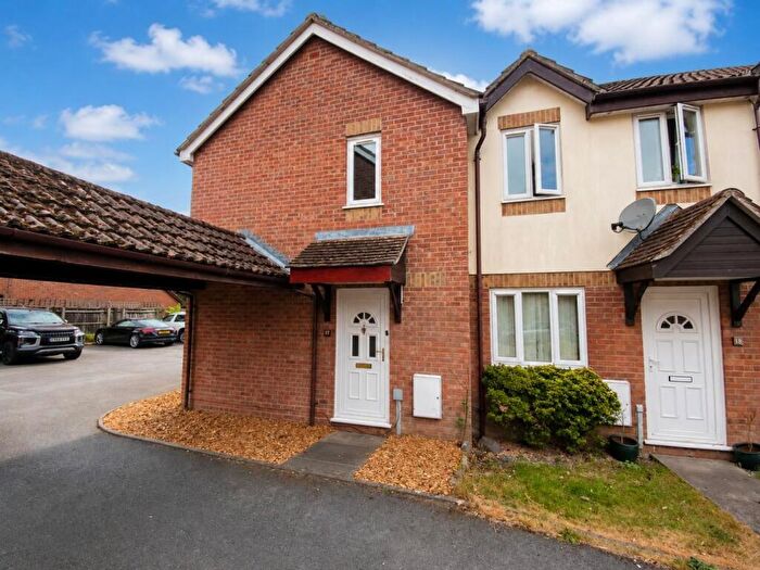 2 Bedroom End Of Terrace House To Rent In Rider Close, Devizes, SN10