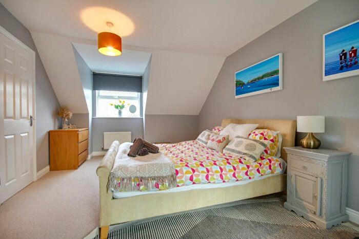4 Bedroom Semi-Detached House For Sale In Buckland Gardens, Lymington, SO41