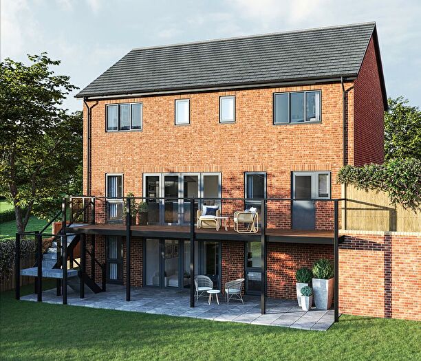 3 Bedroom Semi Detached House For Sale In Weir Close, Tyldesley, Manchester, Greater Manchester, M29