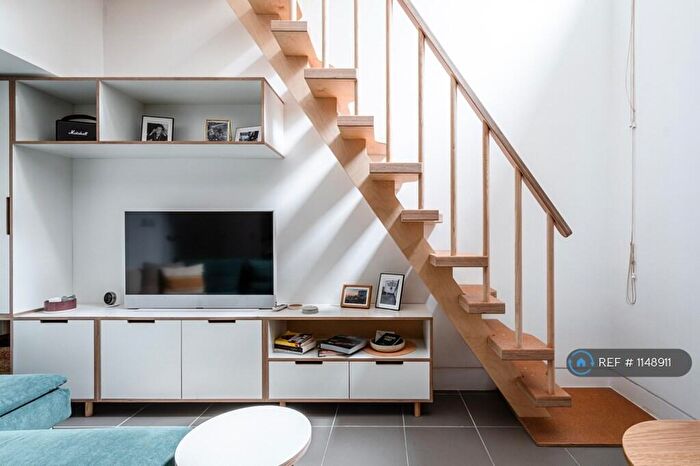 1 Bedroom Flat To Rent In Kentish Town Road, London, NW1