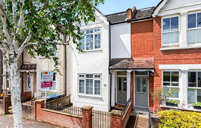 3 Bedroom Semi-Detached House For Sale In George Road, New Malden, KT3